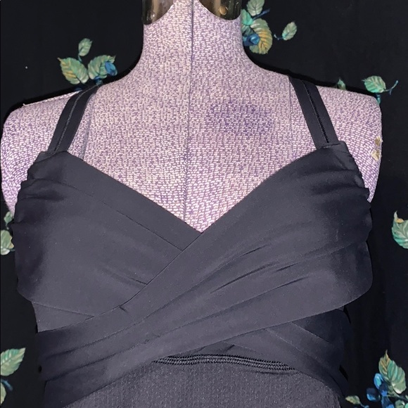 Lululemon Tank - Picture 4 of 6